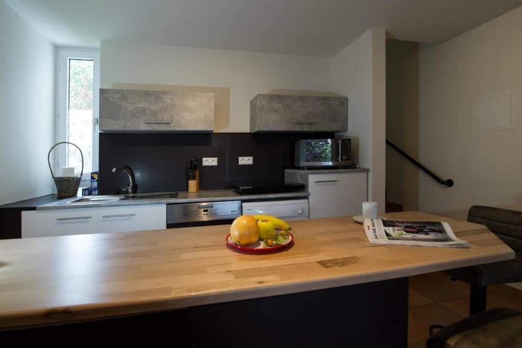 Ferienappartement In Der Spielestadt ราเวนส์บวร์ก ภายนอก รูปภาพ